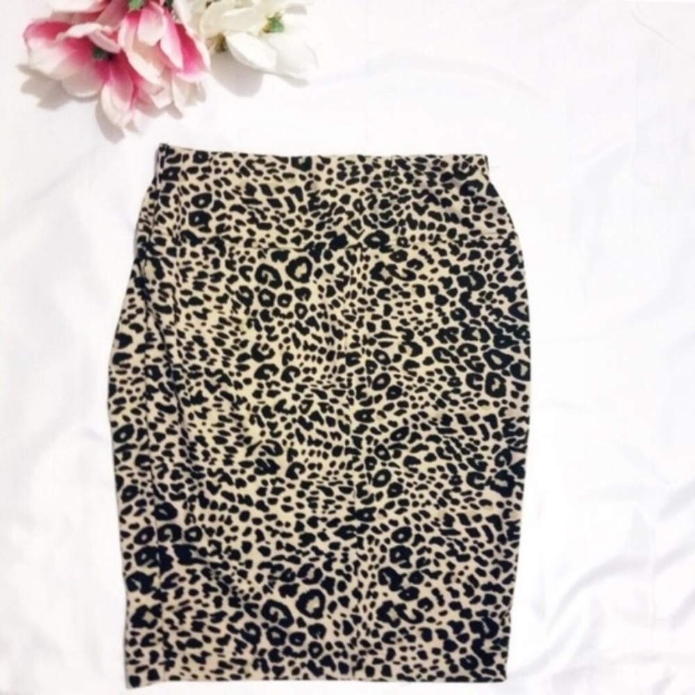Leopard Pencil Skirt by Tracy Evans